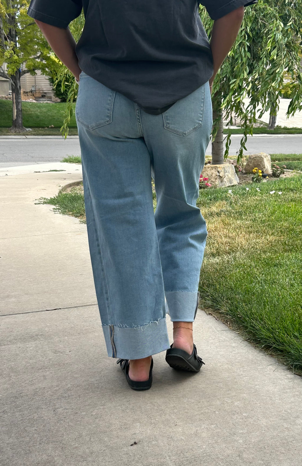 Kendall Risen Slouchy Crop Barrel Tall Girl Jeans