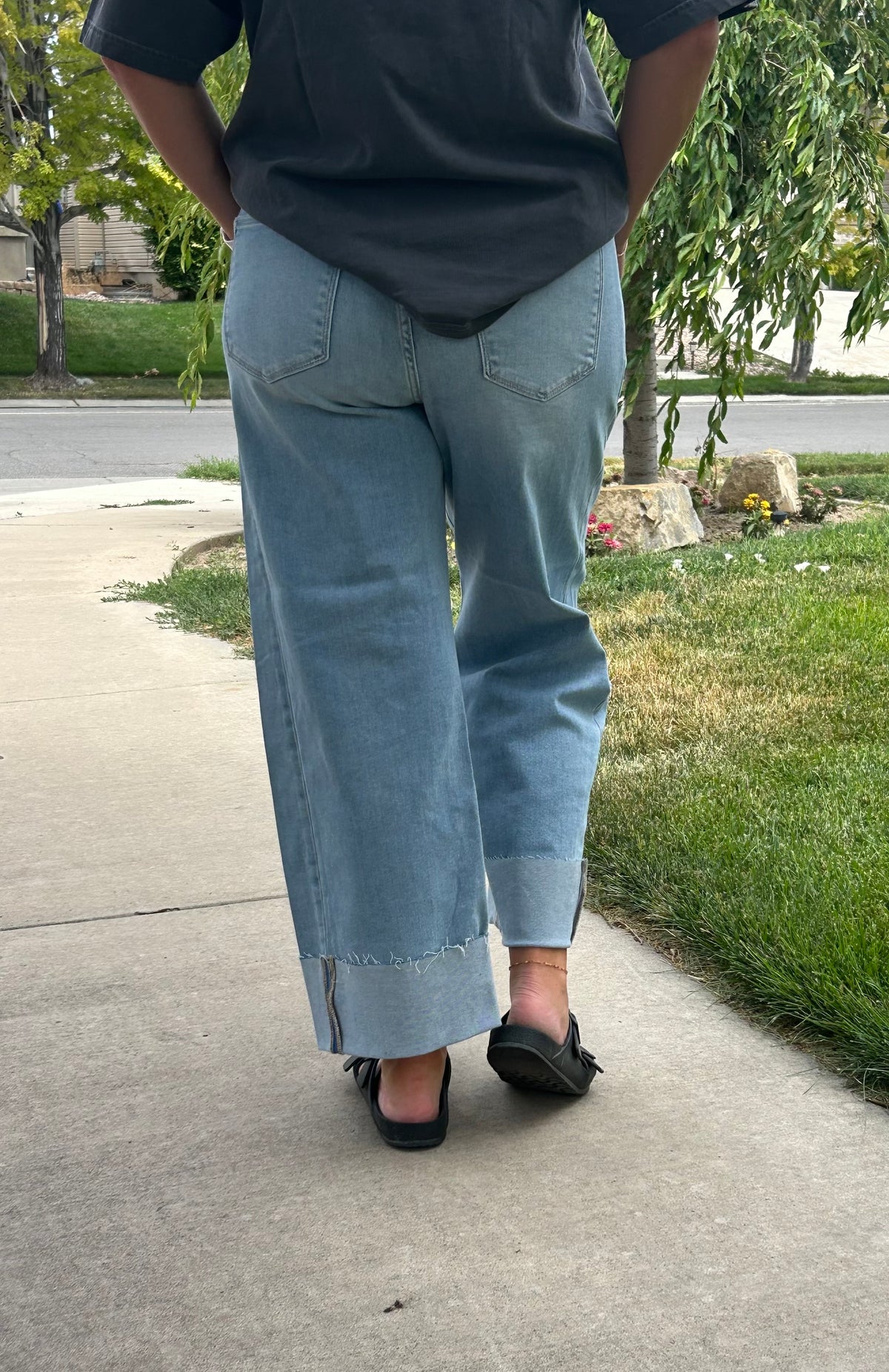 Kendall Risen Slouchy Crop Barrel Tall Girl Jeans